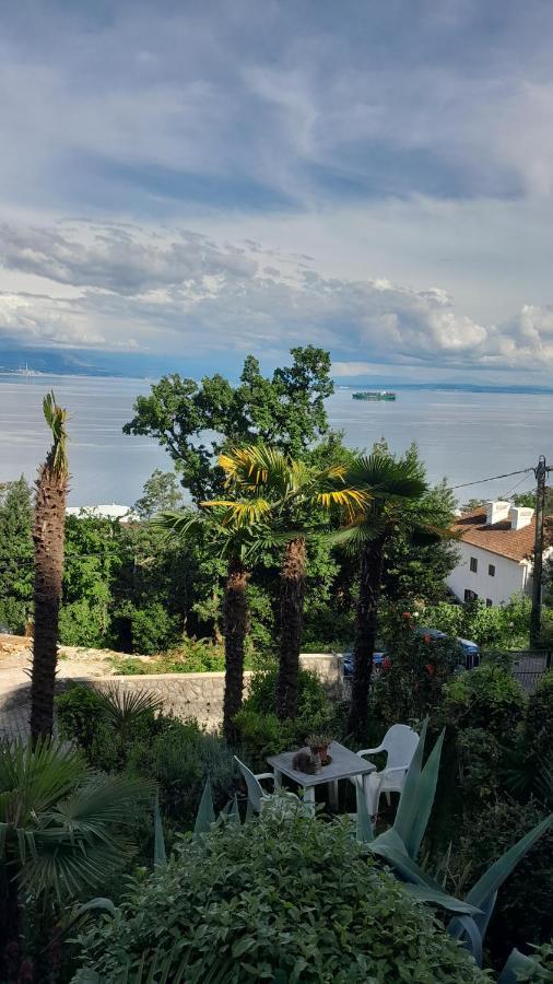 Apartment Ana Opatija Bagian luar foto