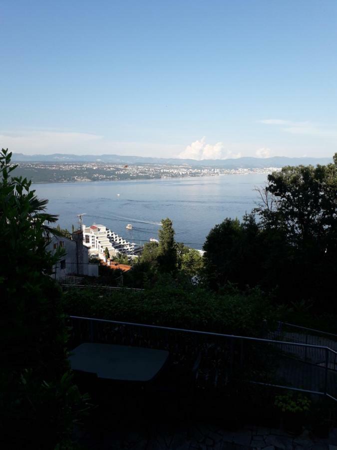 Apartment Ana Opatija Bagian luar foto